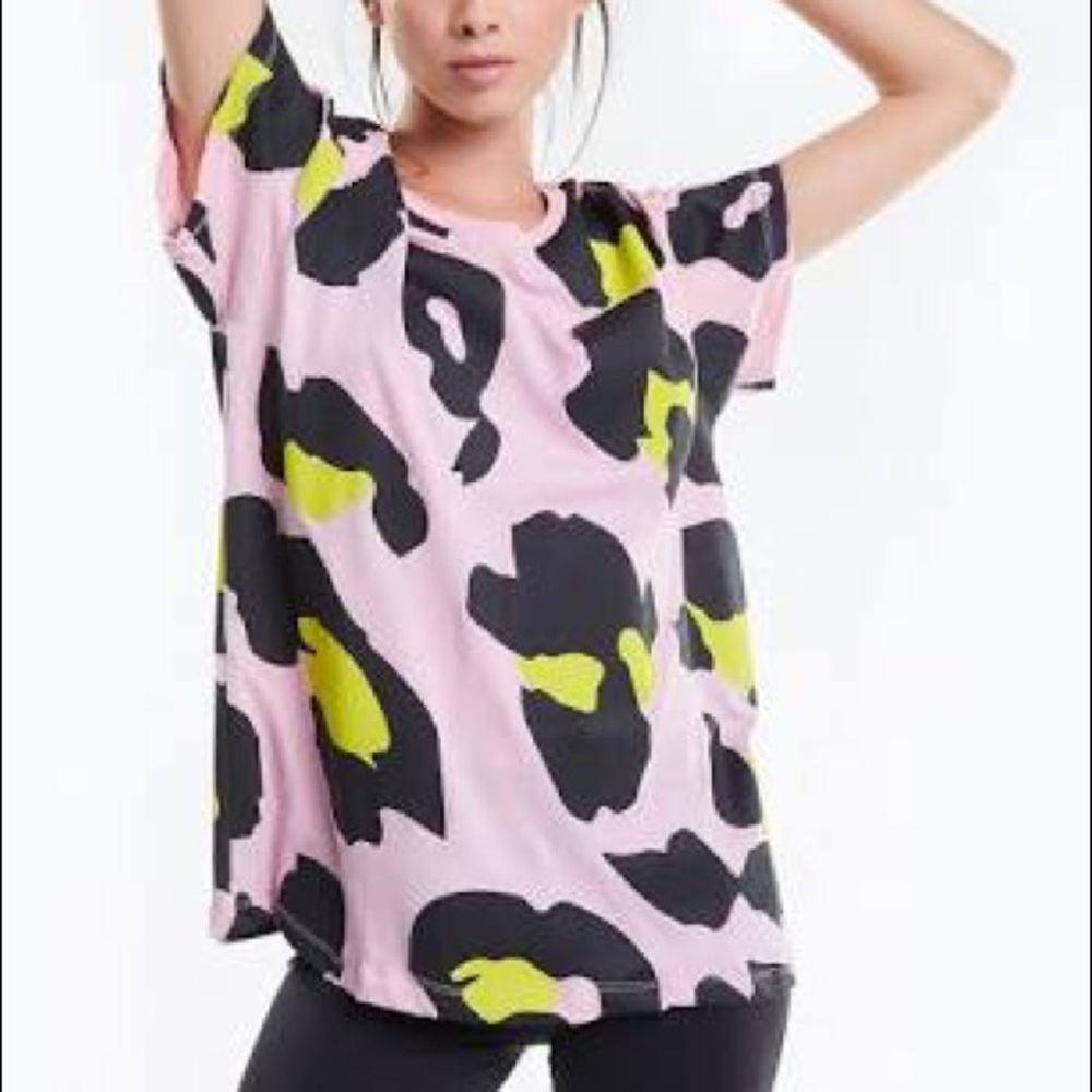 ISO wildfox leopard Manchester tee size L